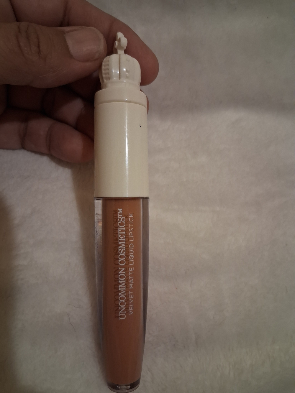 Velvet Matte Liquid Lipstick - Nude Brown